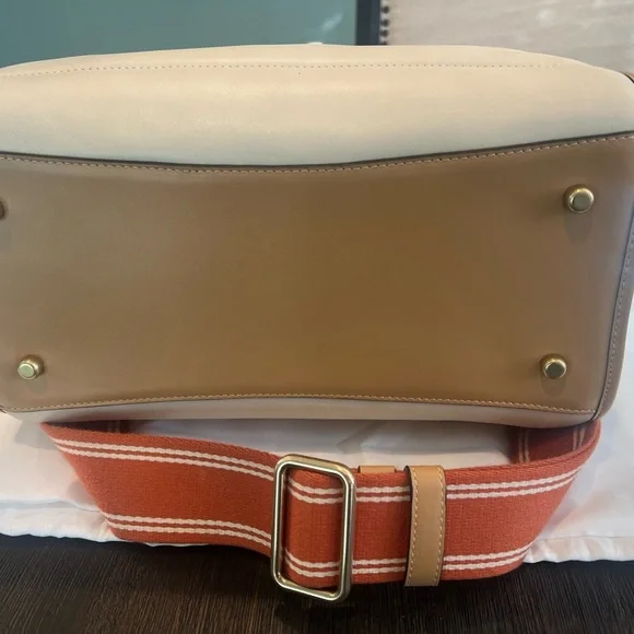 NWT Coach Quilted Large Field Tote - Picture 11 of 16